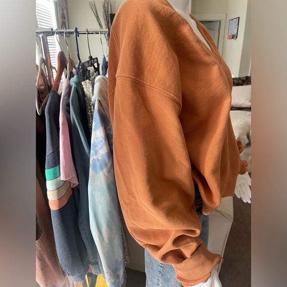 🍂🍁 AGOLDE (m) fall sweater - Picture 2 of 3